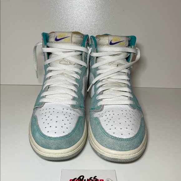 SOLD - Picture 2 of 7